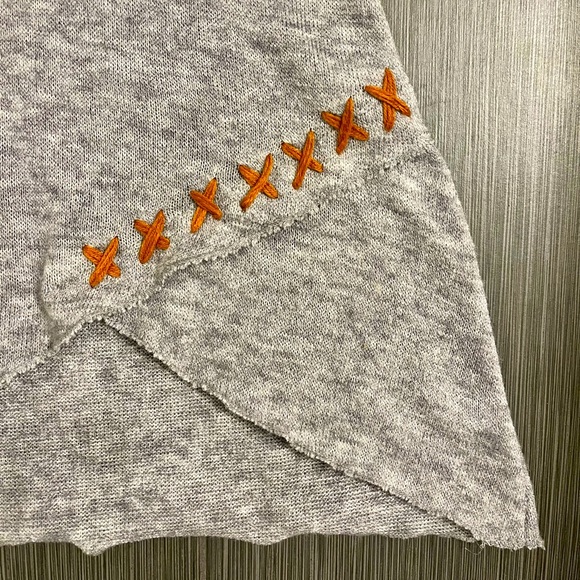 Yak & Yeti sweater / sweater dress - Picture 3 of 8